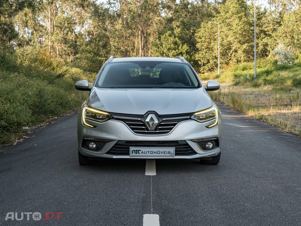 Renault Mégane 1.5 DCI Intens Full Extras