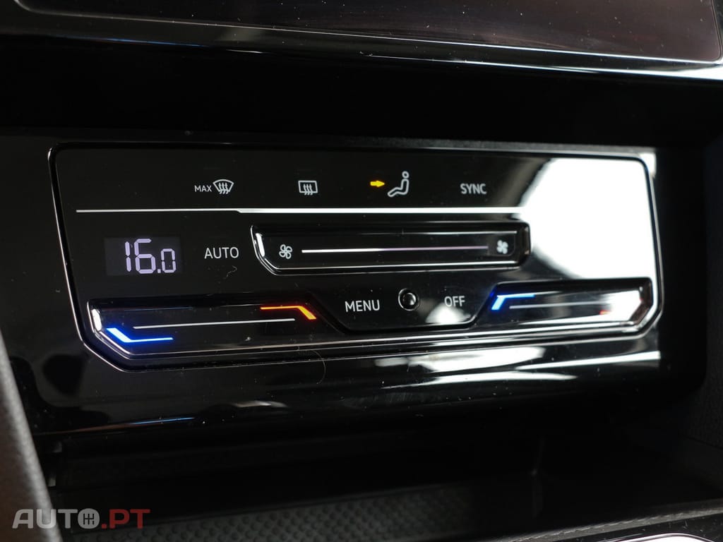 Volkswagen Passat Variant 2.0 TDi Elegance DSG