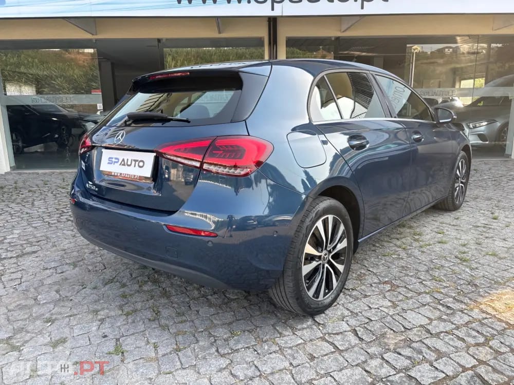 Mercedes-Benz A 250 e Style Plus