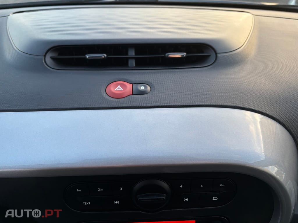 Renault Twingo 1.0 SCe Limited