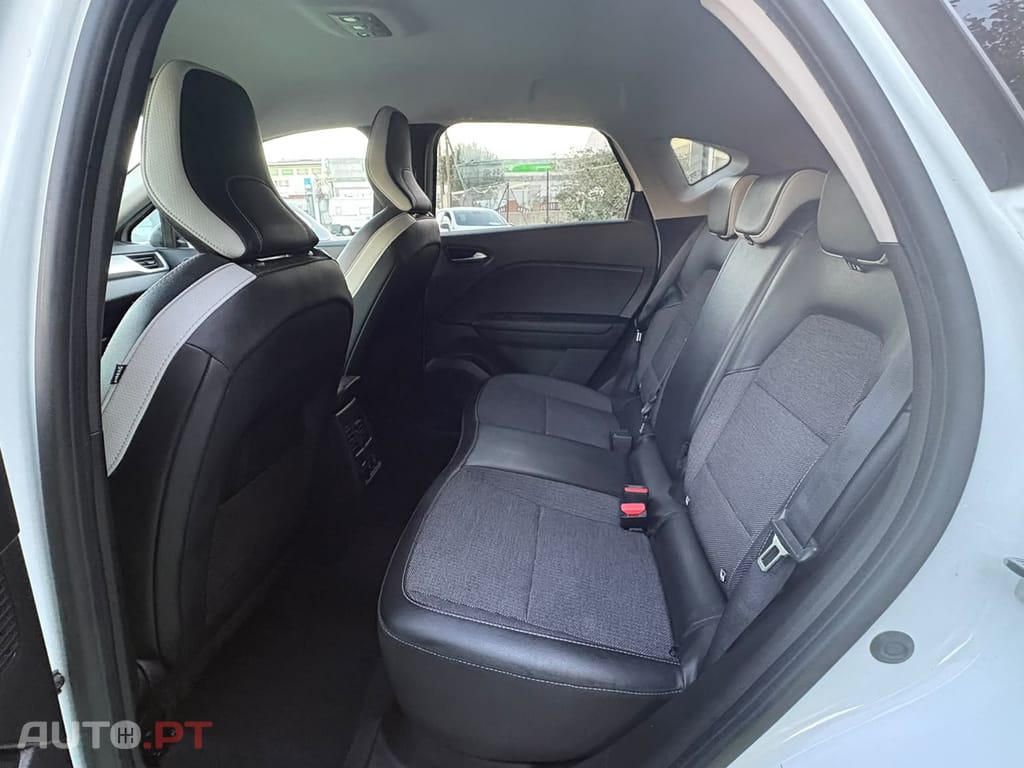 Renault Captur 1.0 tCE Intens
