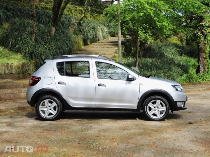 Dacia Sandero 0.9 TCe Stepway