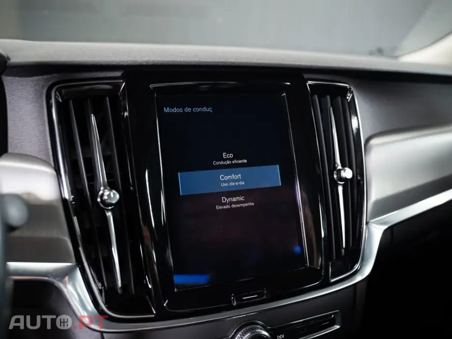 Volvo S90 2.0 D4 Momentum Geartronic