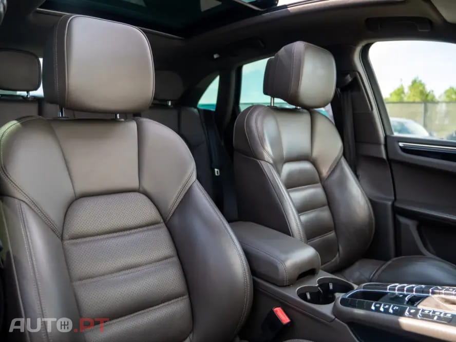 Porsche Macan S
