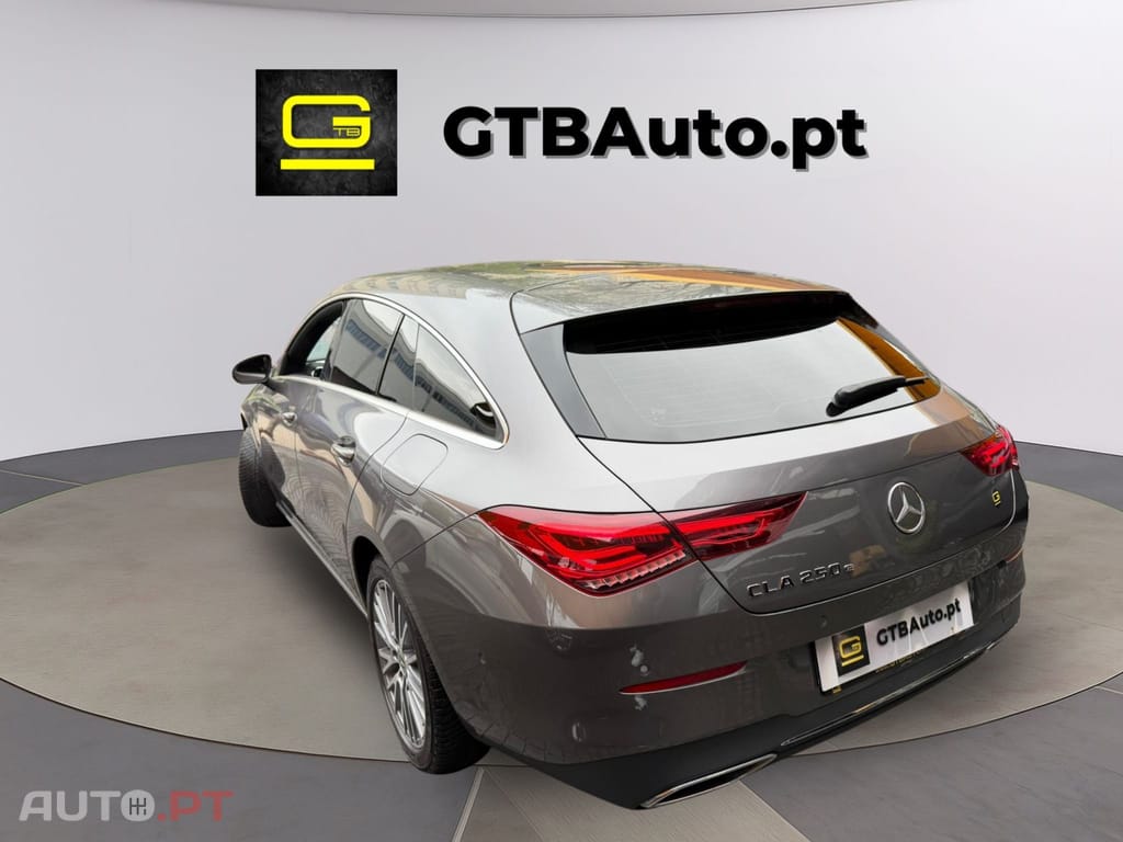 Mercedes-Benz CLA 250 e Progressive