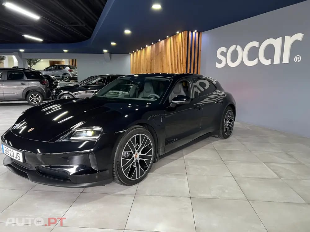 Porsche Taycan Outro