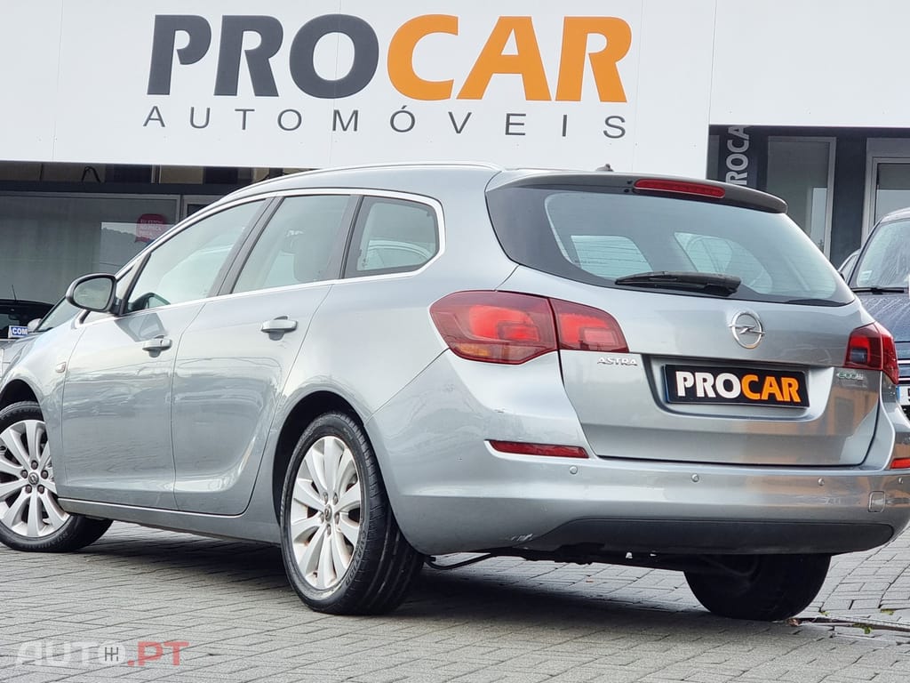 Opel Astra Sports Tourer 1.3 CDTi Cosmo S/S