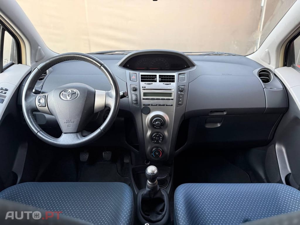 Toyota Yaris 1.0
