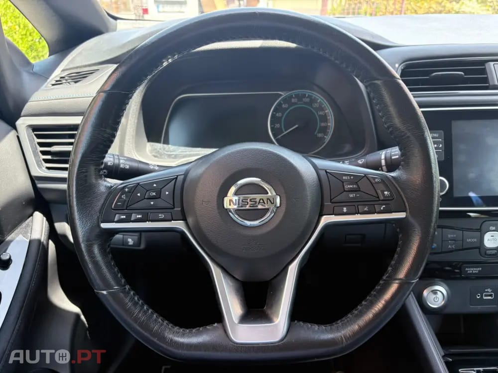 Nissan Leaf N-Connecta