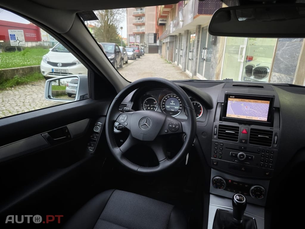 Mercedes-Benz C 220 CDi Avantgarde BlueEfficiency