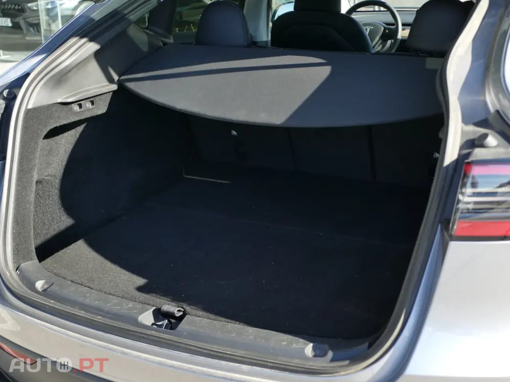 Tesla Model Y Performance Tração Integral