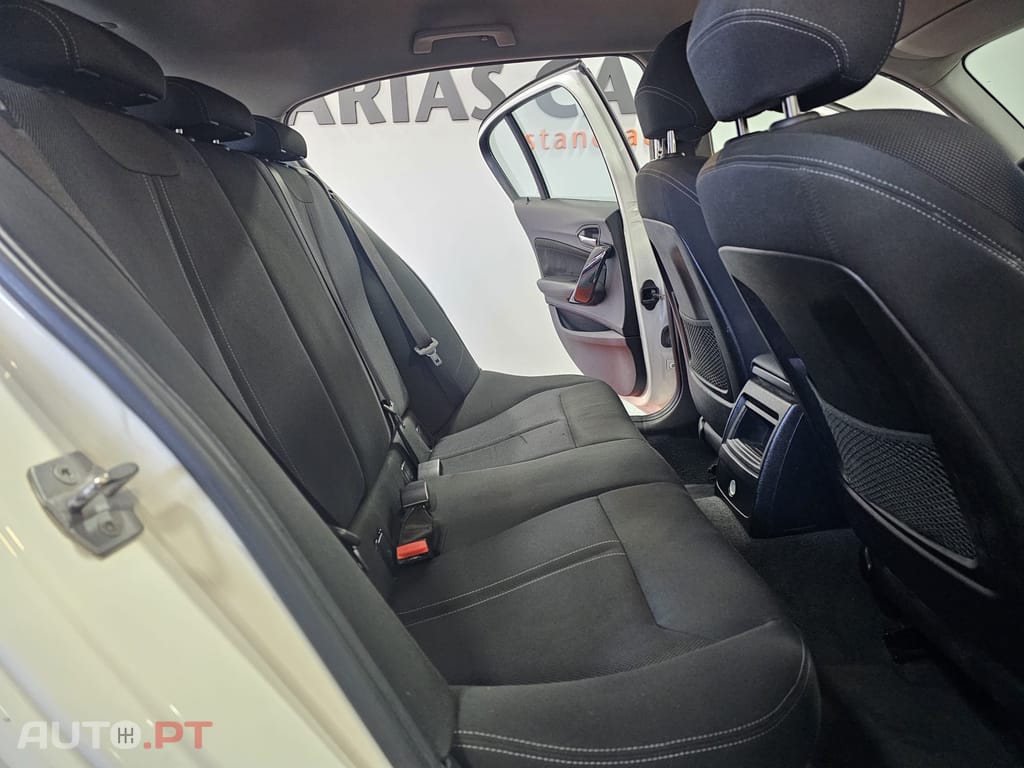 BMW 116 d Advantage Auto