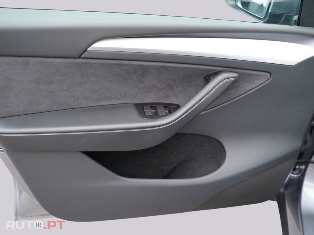 Tesla Model Y Performance Dual Motor 94.2% I.V.A DEDUTIVELEL
