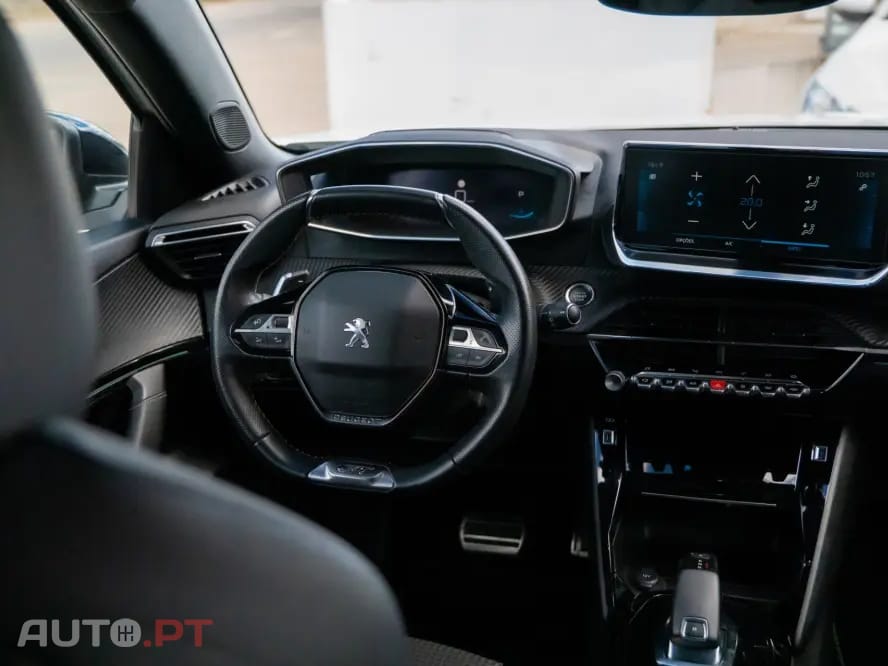 Peugeot 2008 1.5 BlueHDi GT EAT8