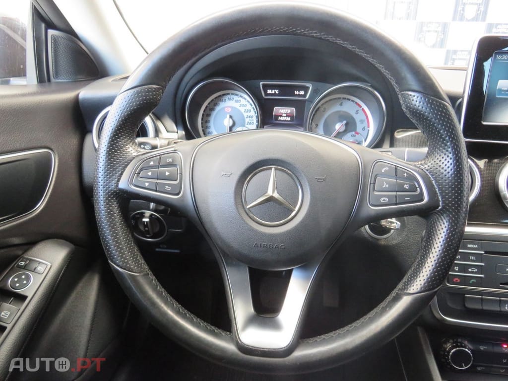 Mercedes-Benz CLA 200 d Shooting Brake Urban Aut.