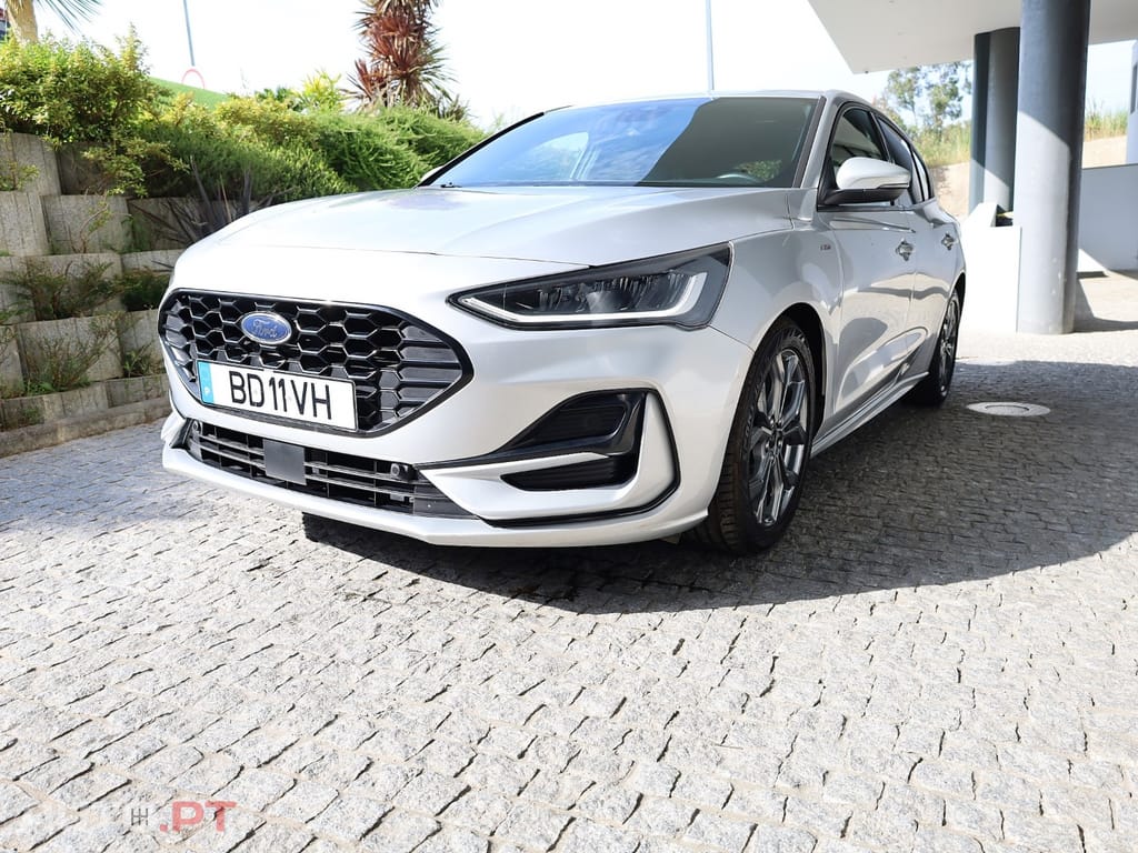 Ford Focus 1.0 EcoBoost MHEV ST-Line Aut