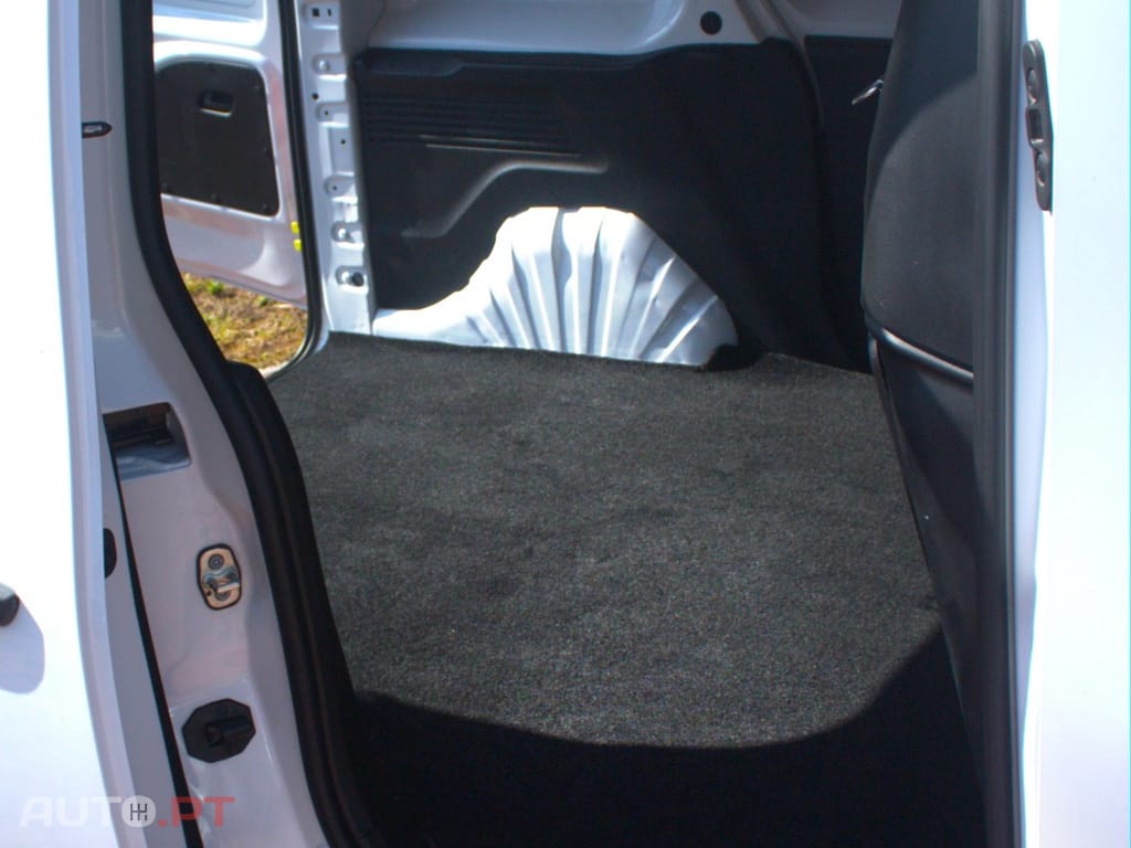 Peugeot Partner 1.5 BlueHDi Asphalt Standard