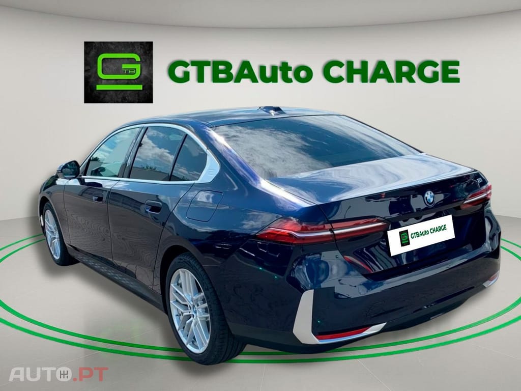 BMW i5 eDrive40 I.V.A DEDUTIVEL 