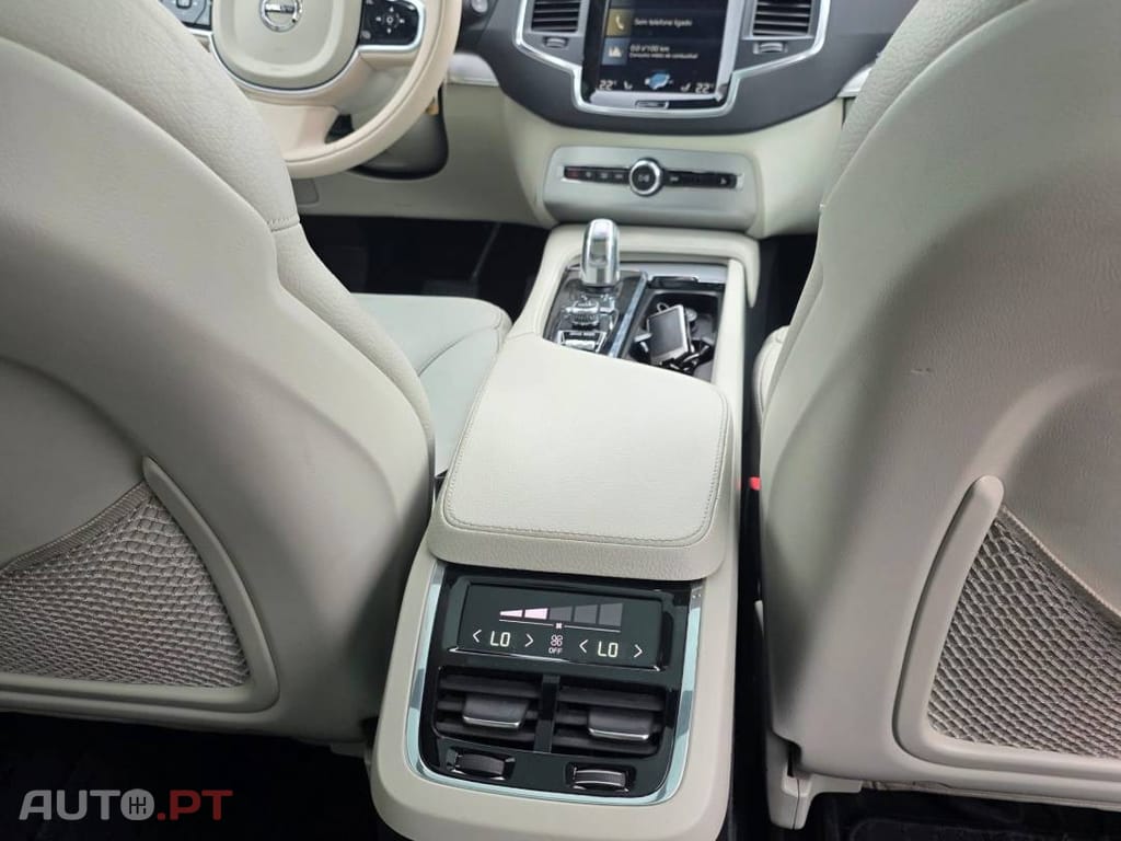 Volvo XC90 2.0 T8 PHEV Inscription AWD