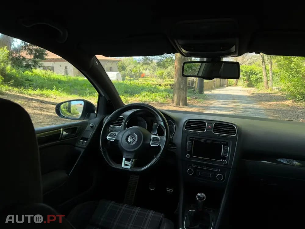 Volkswagen Golf 2.0 TSi GTI