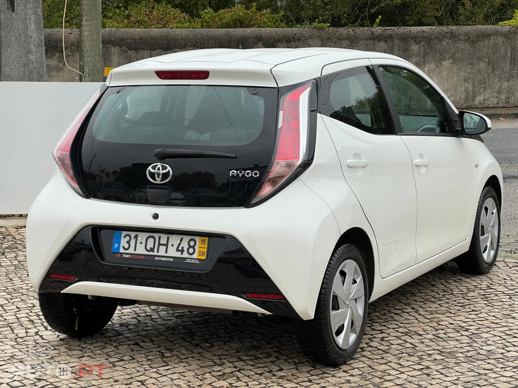 Toyota Aygo 1.0 X-Play+AC+X-Touch