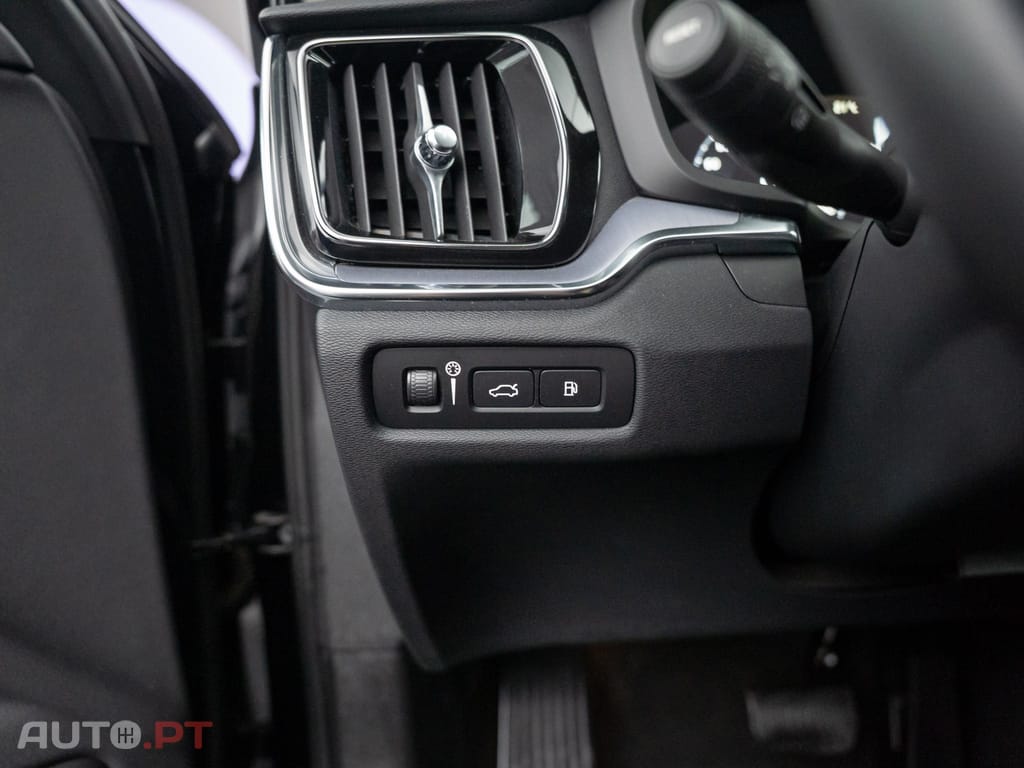 Volvo V60 2.0 T6 AWD TE Inscription Expression