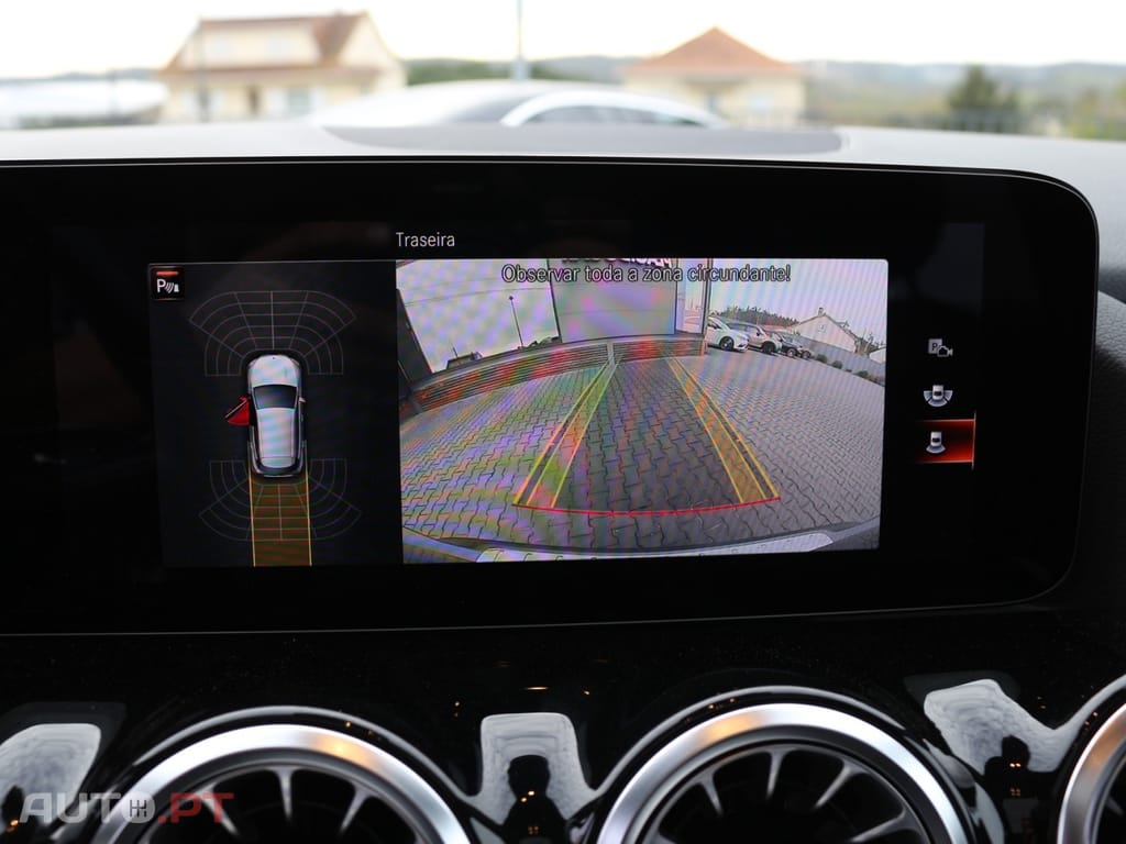 Mercedes-Benz GLA 250 e AMG Line