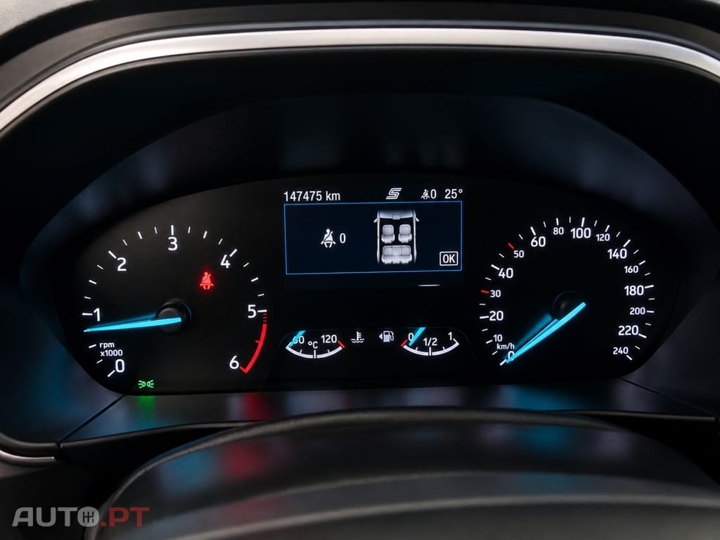 Ford Focus 1.5 TDCi EcoBlue Titanium