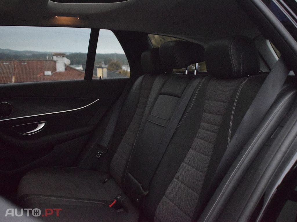 Mercedes-Benz E 300 de