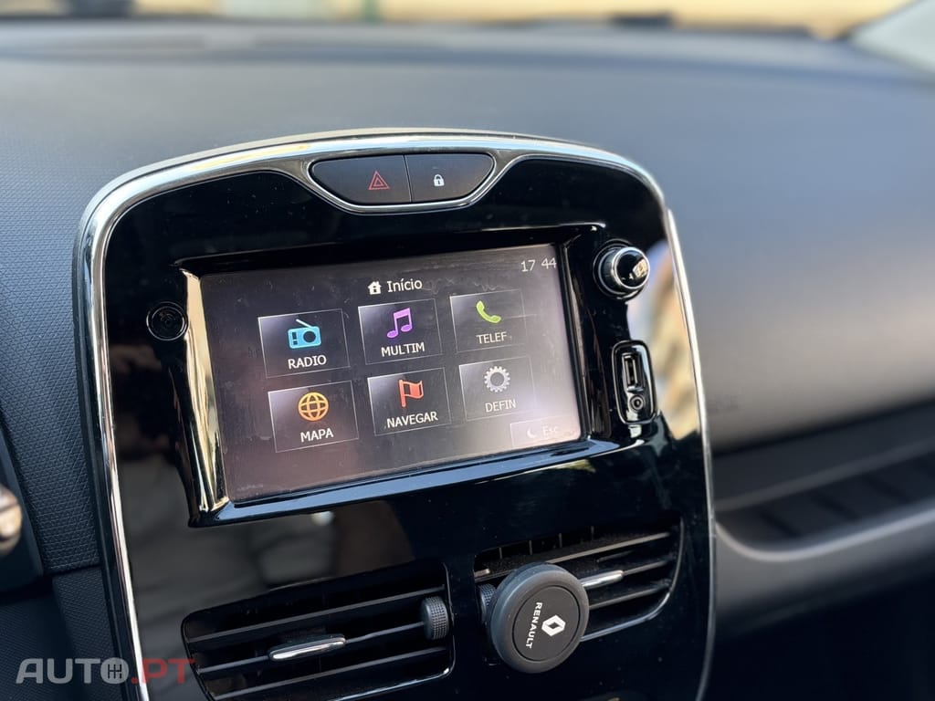 Renault Clio (Energy) dCi 90 Start & Stop LIMITED