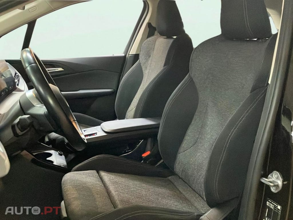 BMW 225 e xDrive Line Luxury