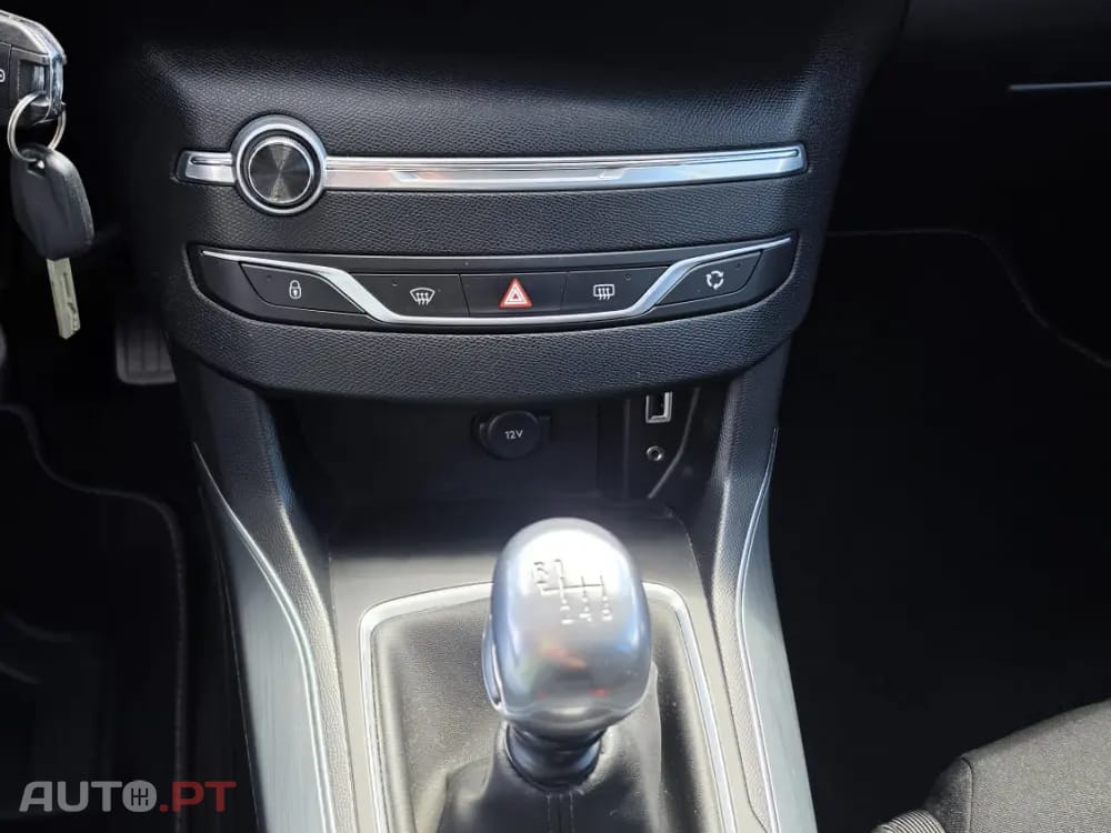 Peugeot 308 SW 1.6 BlueHDi Style
