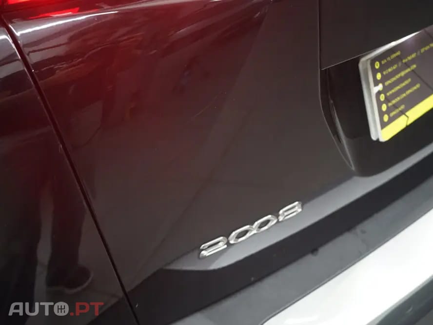 Peugeot 2008 1.2 PureTech Allure
