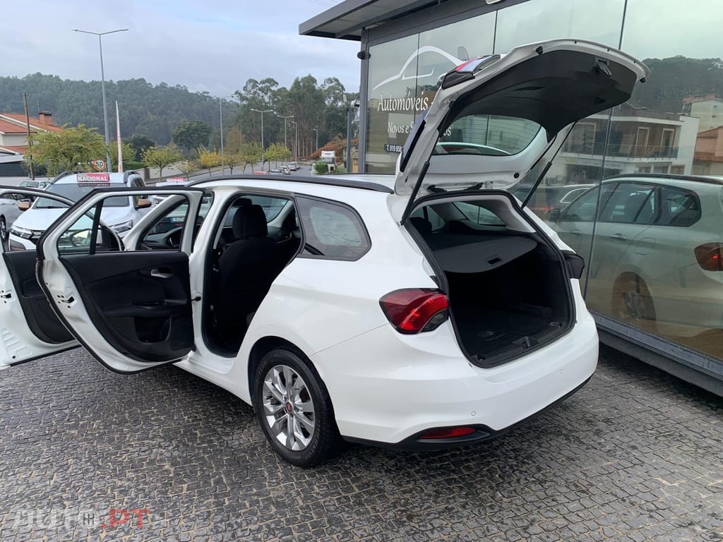 Fiat Tipo 1.3 M-Jet Easy