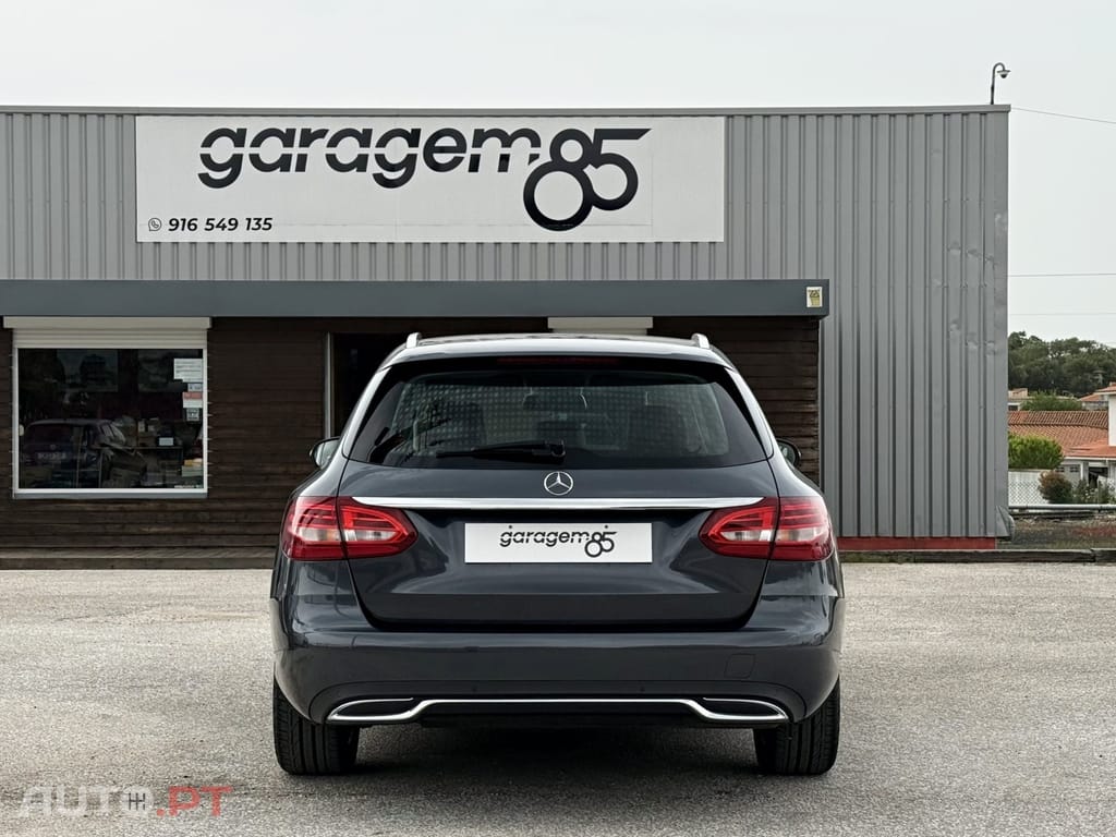 Mercedes-Benz C 220 d Avantgarde — fotografia 4