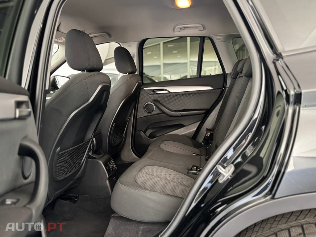 BMW X1 16 d sDrive Advantage