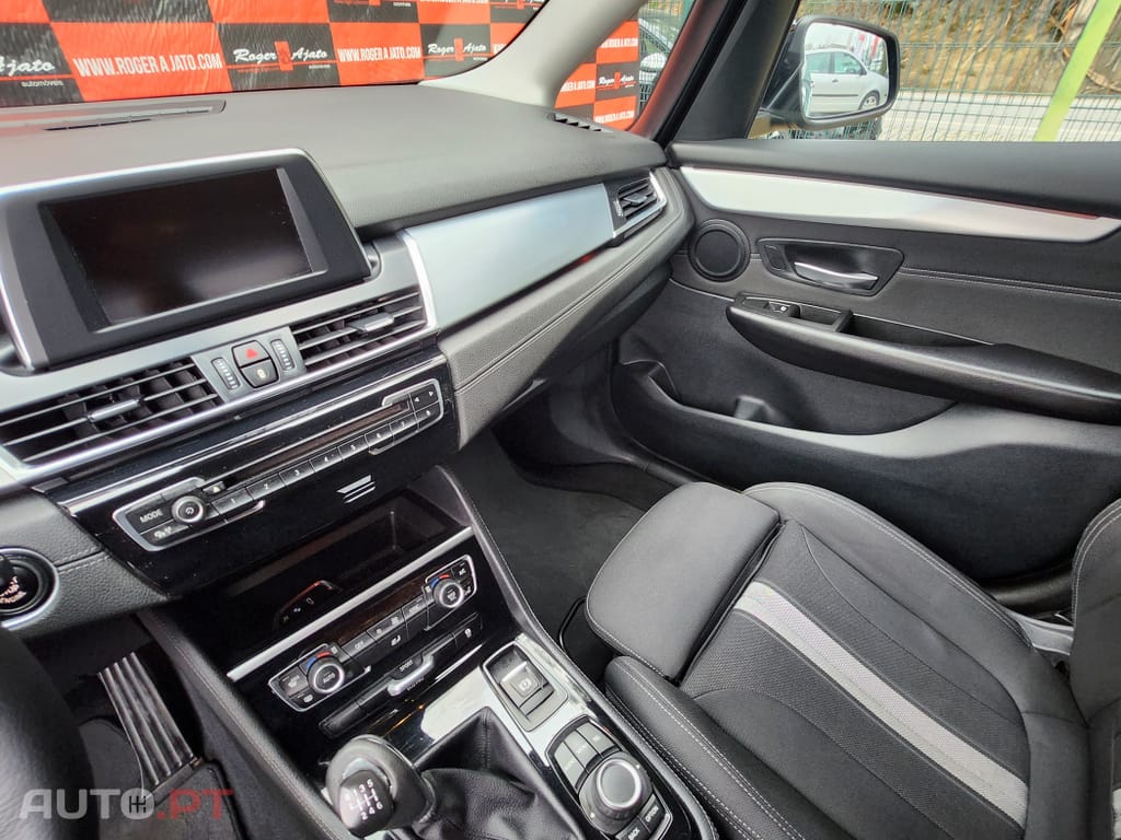 BMW 216 d 7L Line Sport