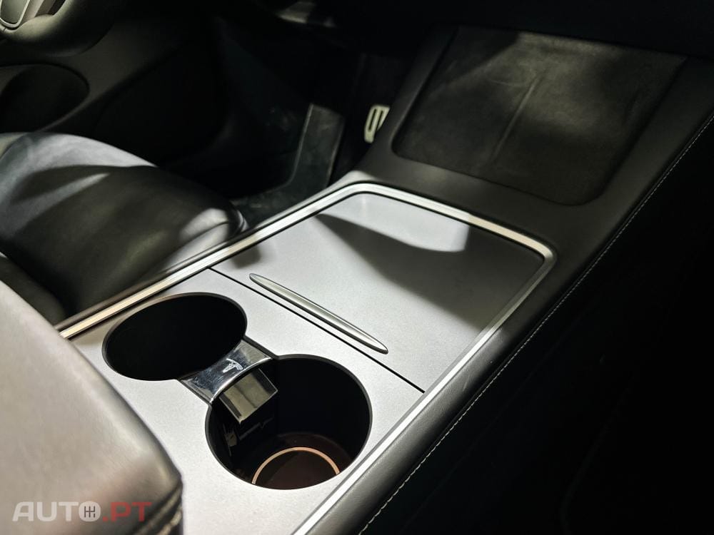 Tesla Model 3 Long Range AWD Dual Motor