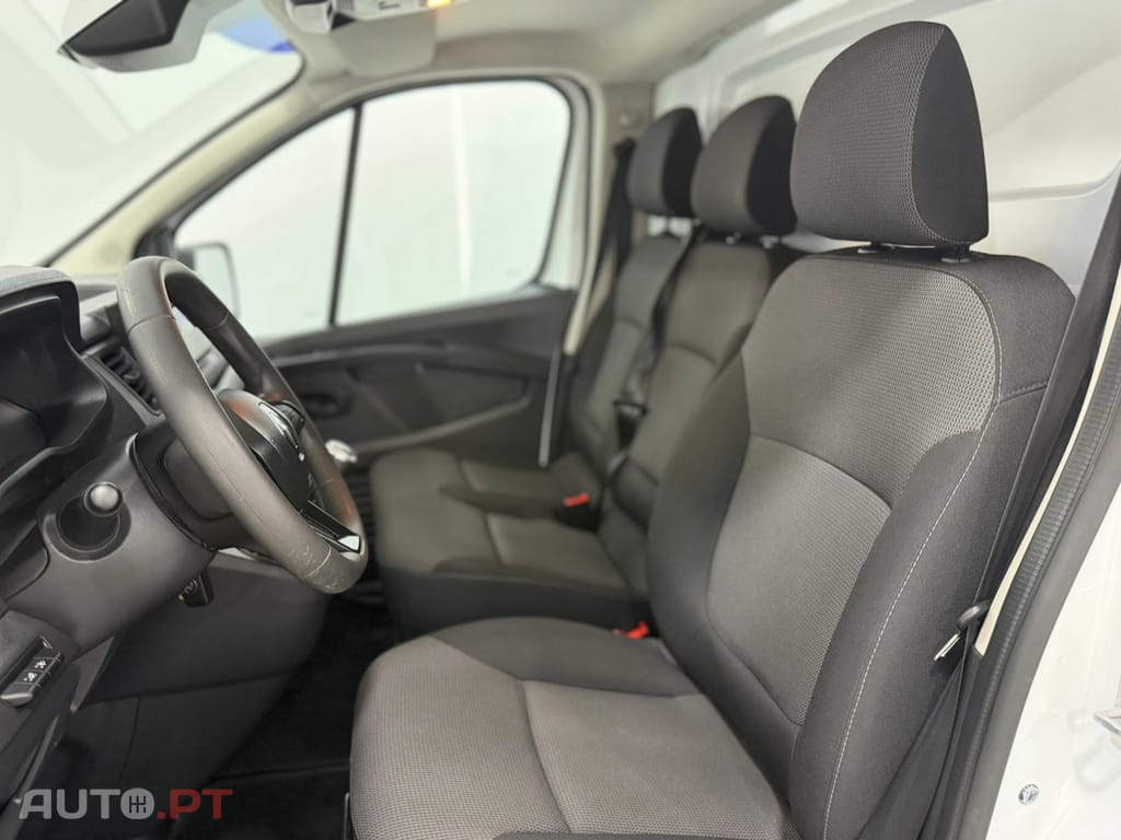 Renault Trafic 2.0 Blue dCi L2H1 IP