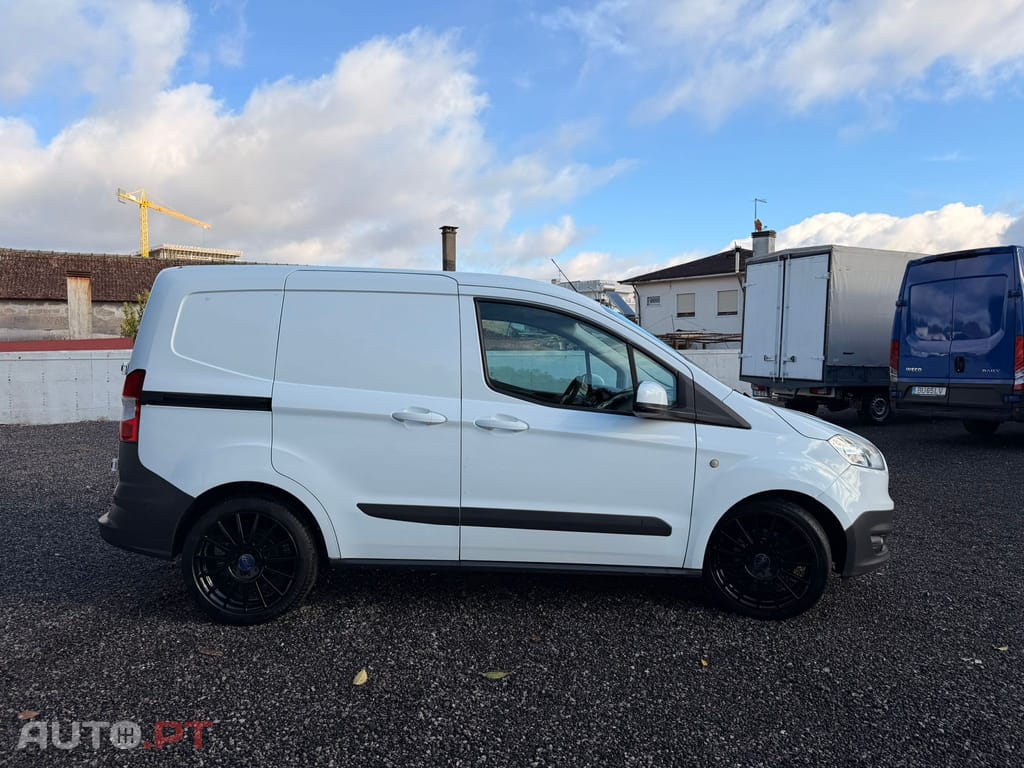 Ford Transit 1.5 TDCi Sport
