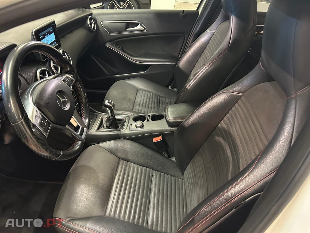 Mercedes-Benz A 180 CDi BlueEfficiency AMG Line