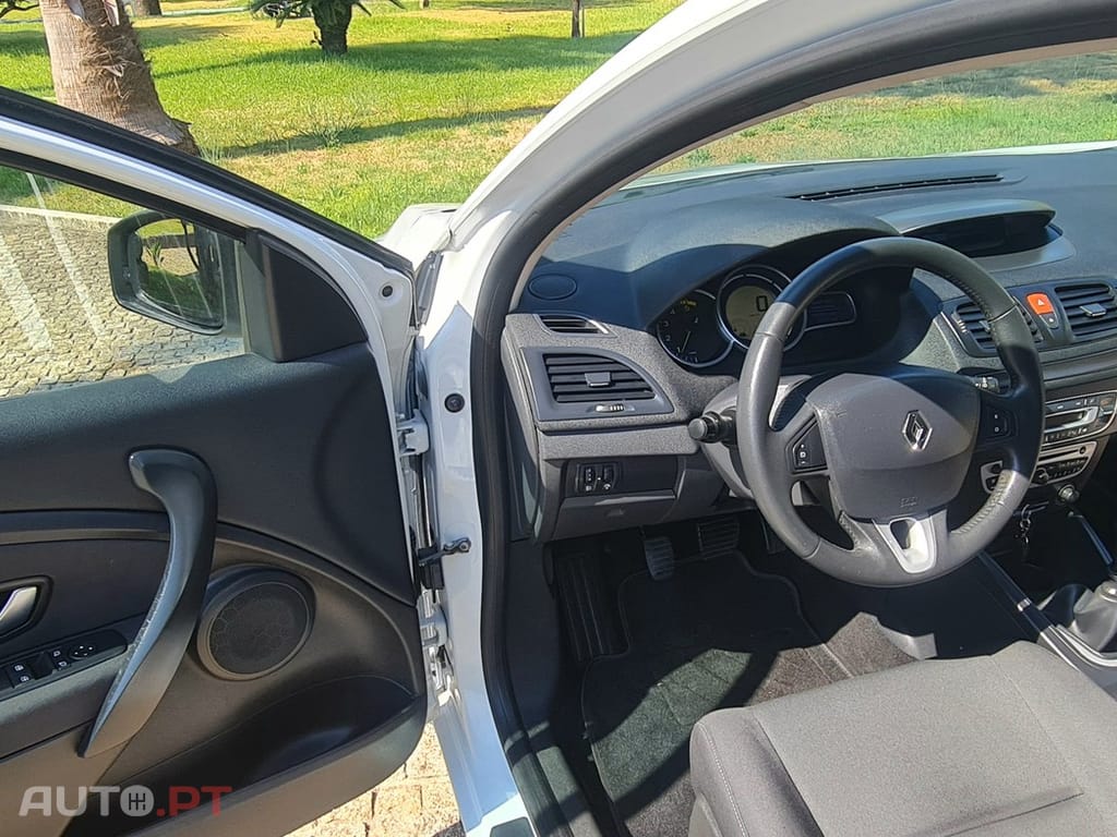 Renault Mégane Coupe 1.5 dCi Dynamique S
