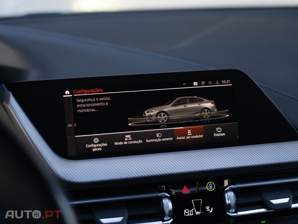 BMW 216 d Pack Desportivo M