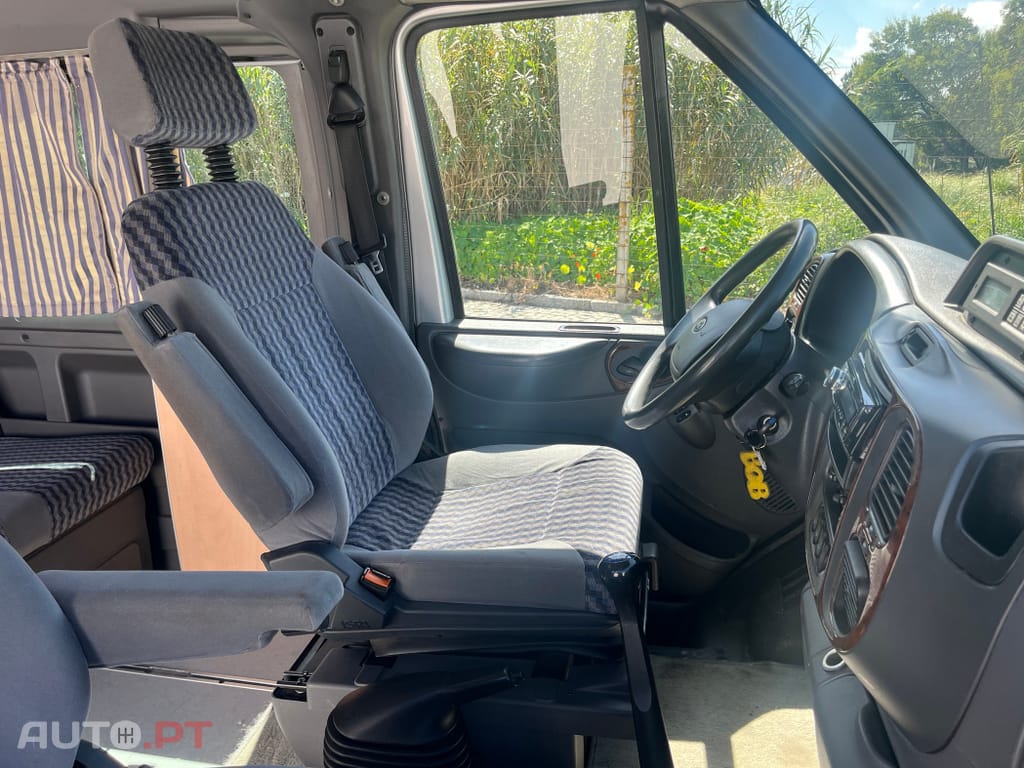 Ford Transit Outro