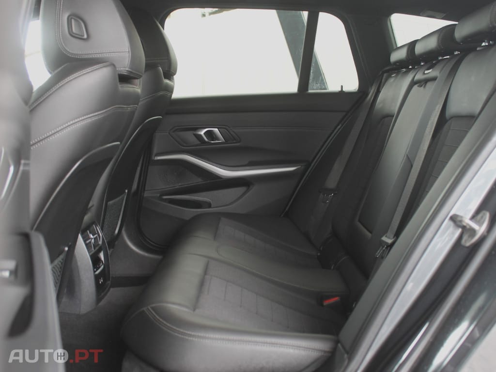 BMW 320 e Corporate Edition Auto