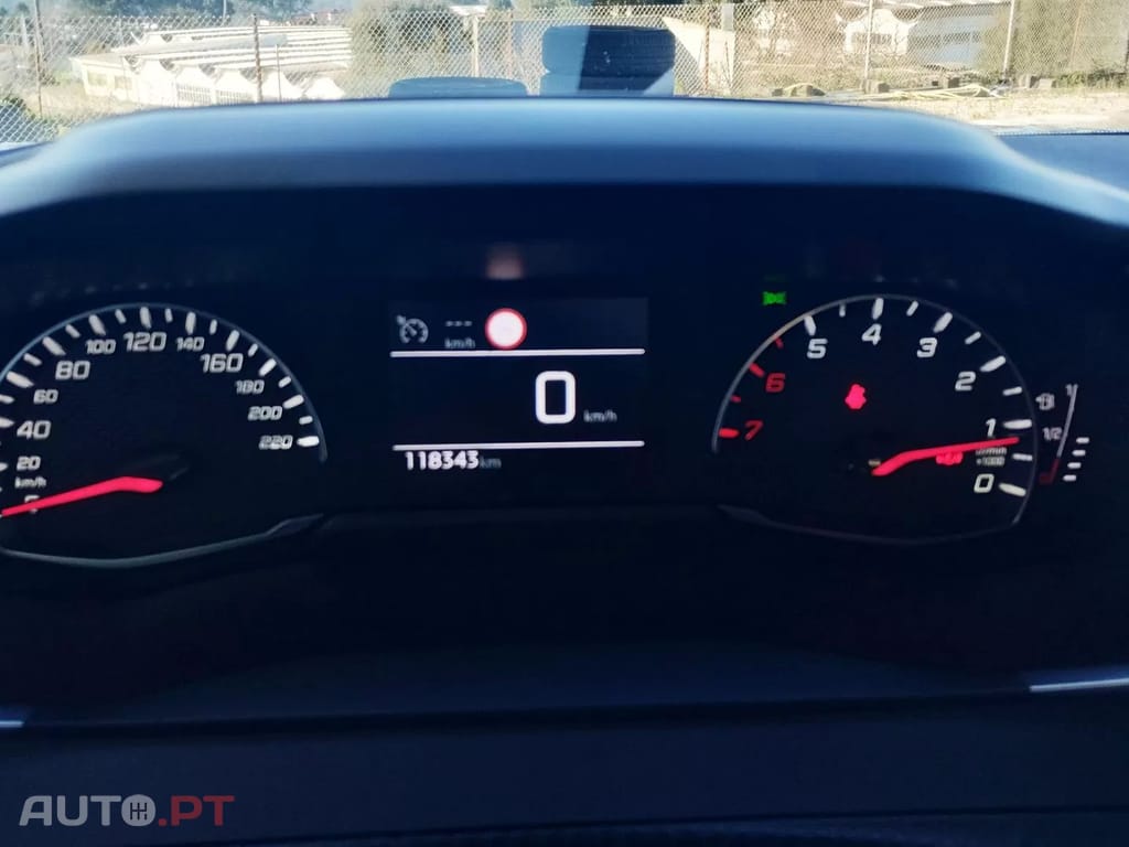 Peugeot 2008 1.5 BlueHDi Active Pack