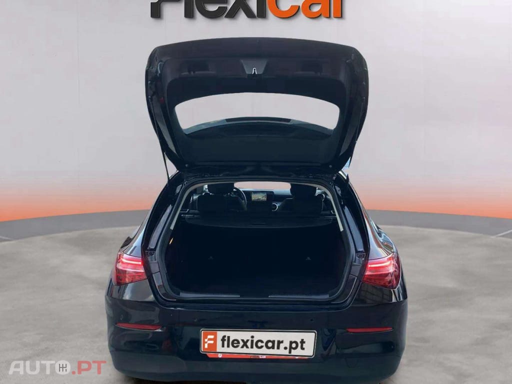 Mercedes-Benz CLA 200 Shooting Brake Progressive