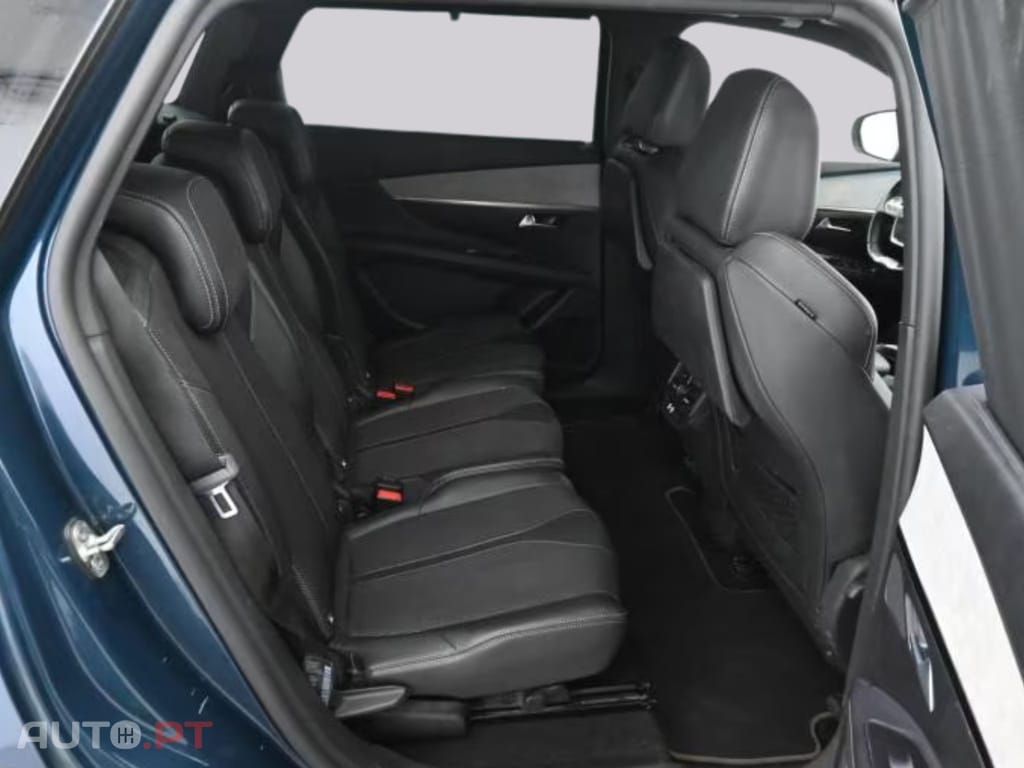 Peugeot 5008 1.5 BlueHDi GT-Line I.V.A DEDUTIVEL 
