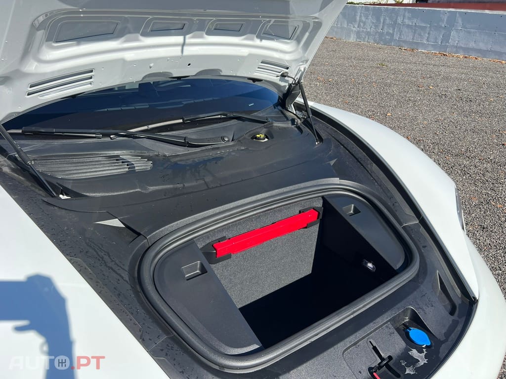 Porsche Taycan 4S
