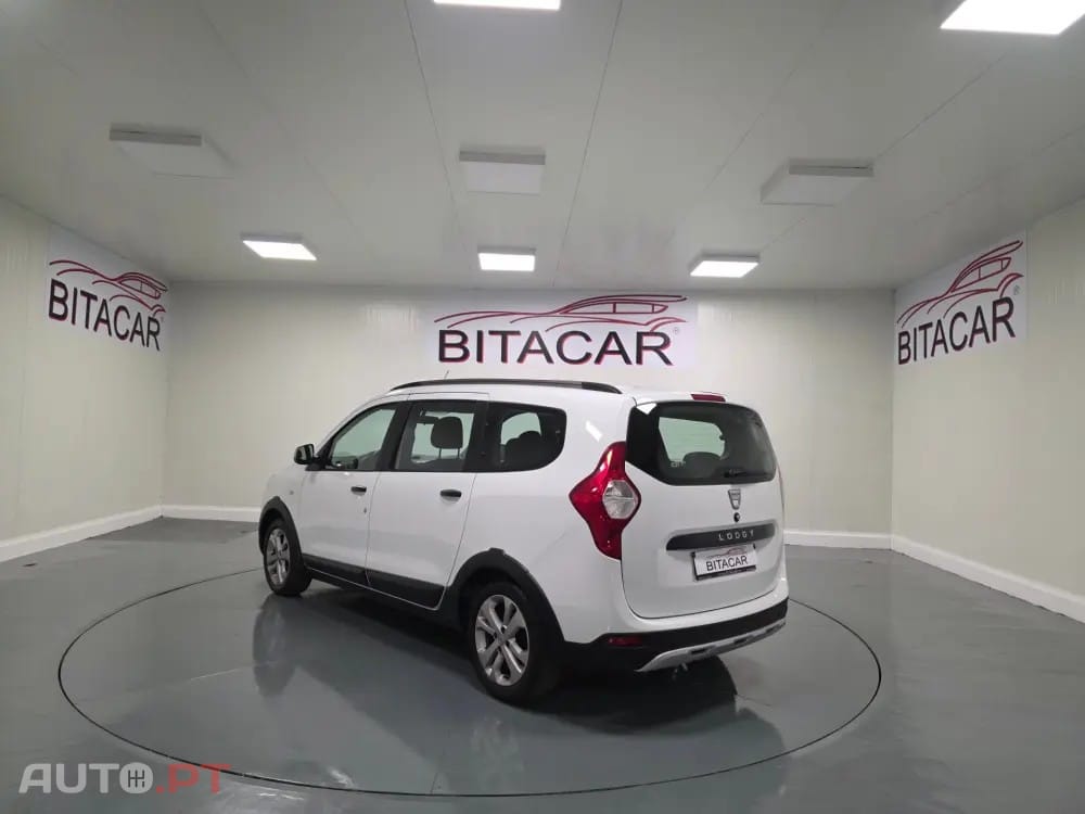 Dacia Lodgy 1.2 STEPWAY